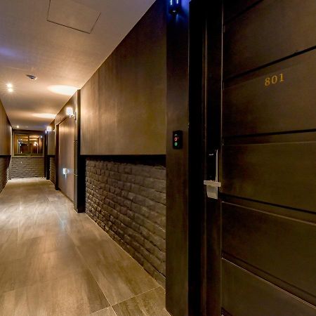 French Code Hotel Changwon Exterior photo