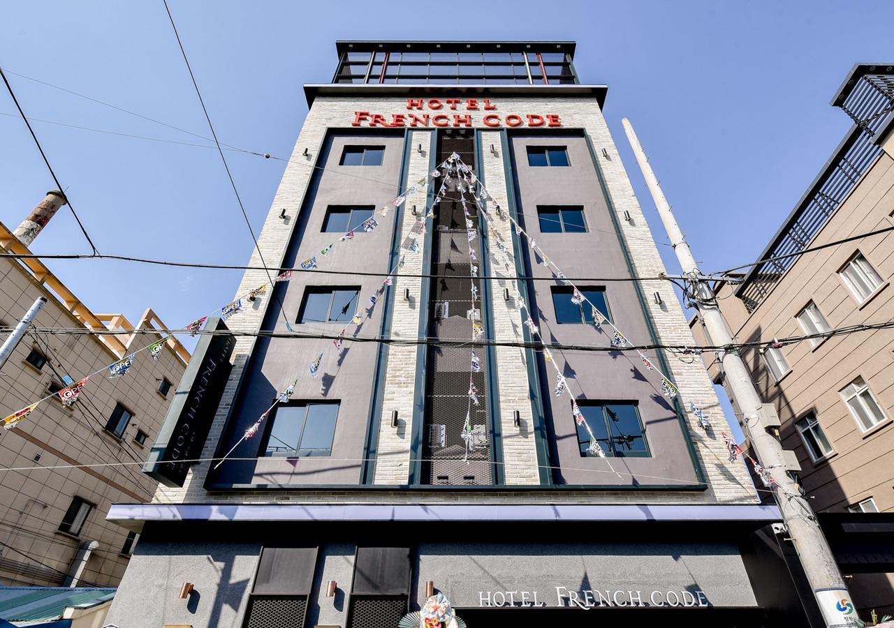 French Code Hotel Changwon Exterior photo